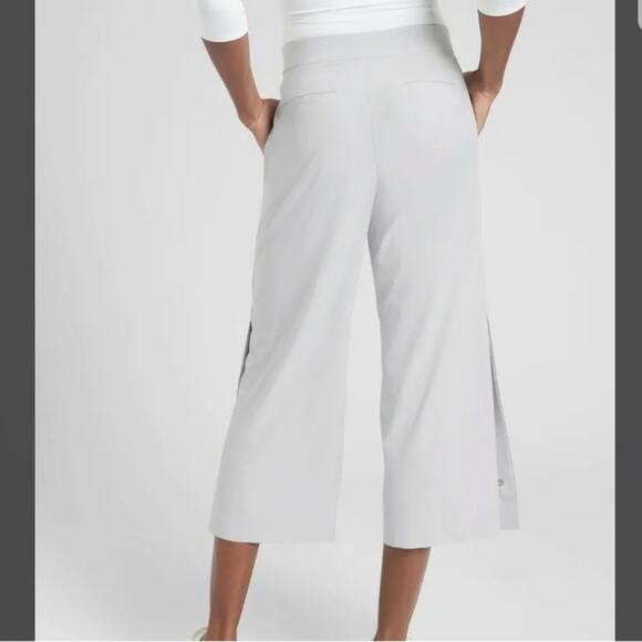 Athleta tribeca cropped pants grey sz 10 - Picture 4 of 11